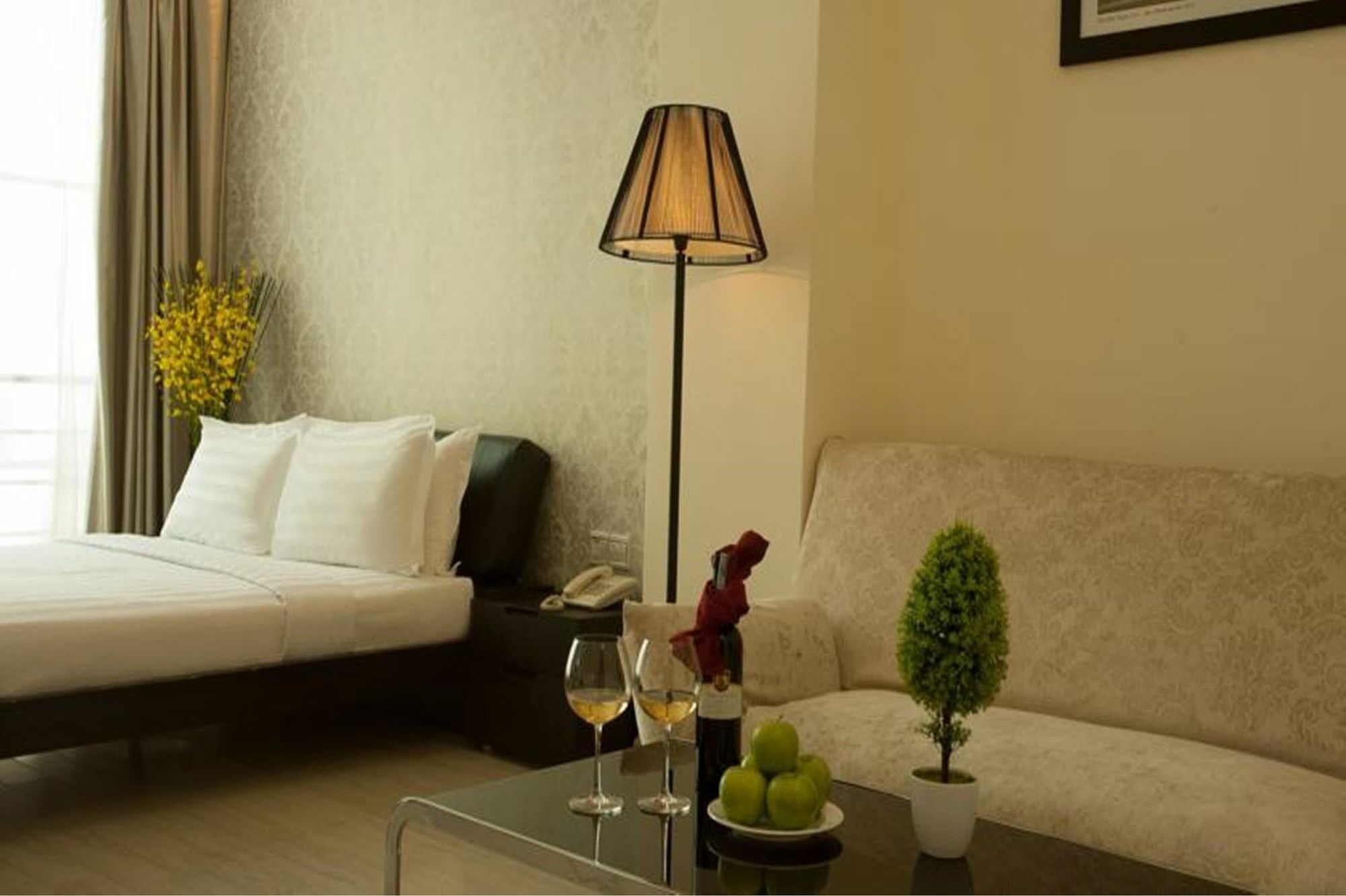 The One Premium Hotel Hô Chi Minh-Ville Extérieur photo