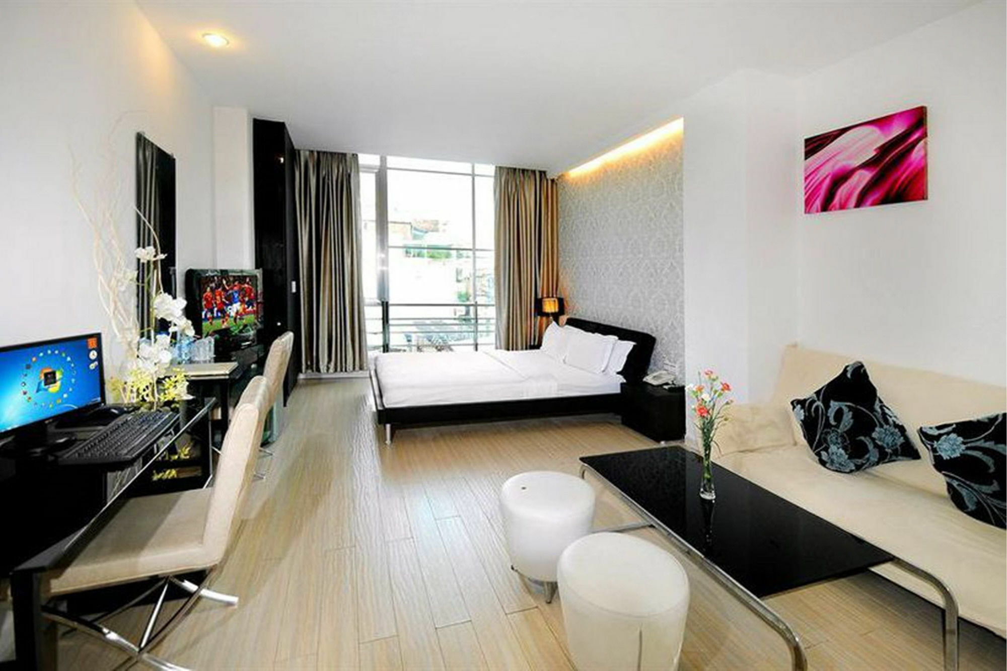 The One Premium Hotel Hô Chi Minh-Ville Extérieur photo